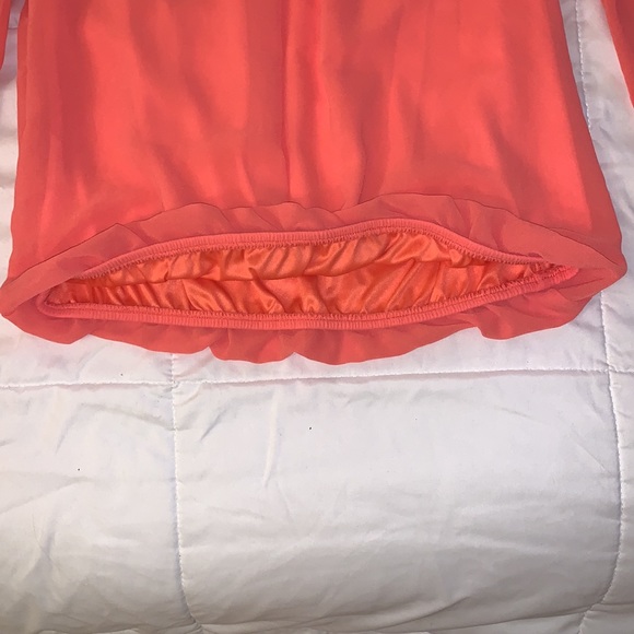 Top - Picture 3 of 4